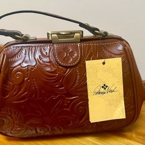 Brand new Patricia Nash purse
